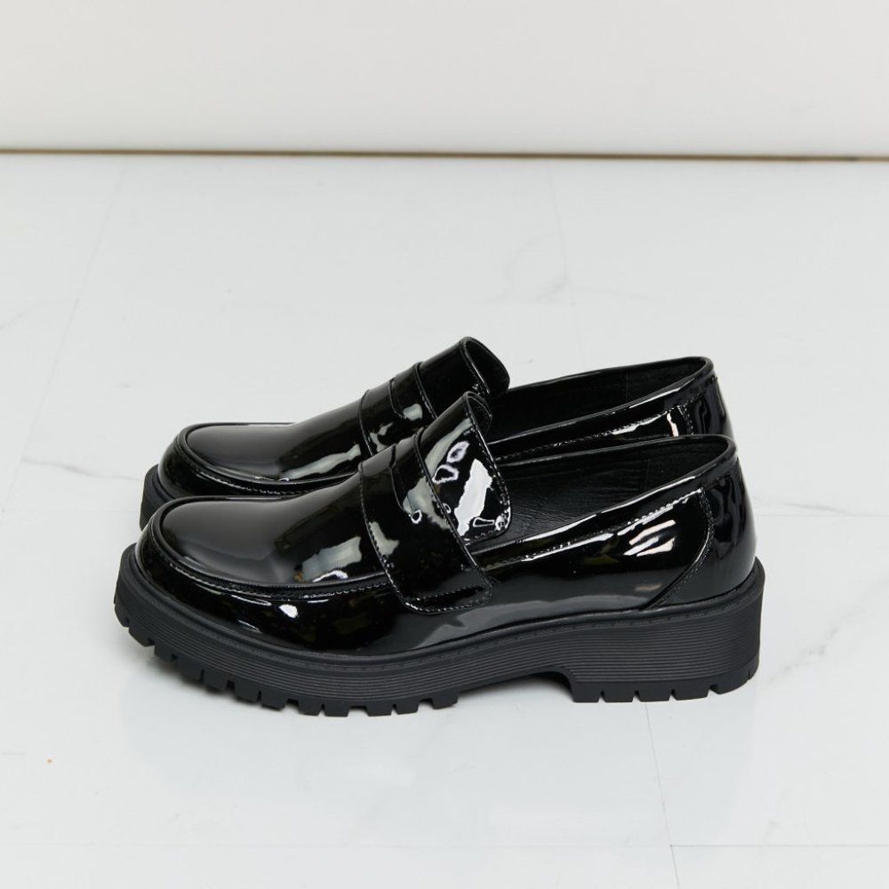 Forever Link Round Toe Loafers - Picture 5 of 6